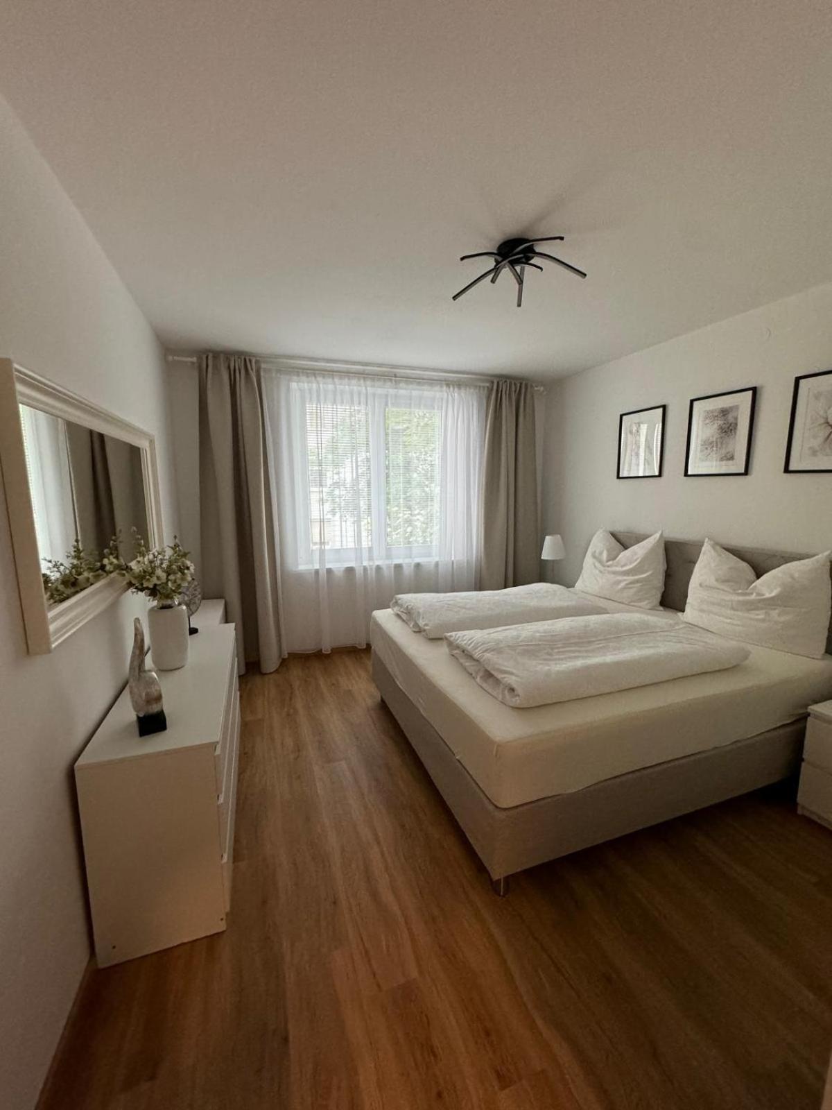 Sunny And Elegant Apartament In Central Location Graz Eksteriør billede